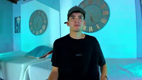 Mike 0233 online show from January 19, 4:33 am