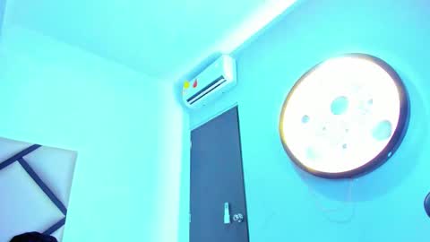 Mike  online show from January 17, 11:24 am