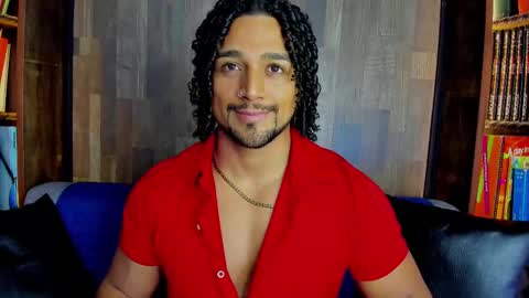 Snapshot of mike_estevess chatting on February 22, 3:12 am   online show from February 22, 3:12 am