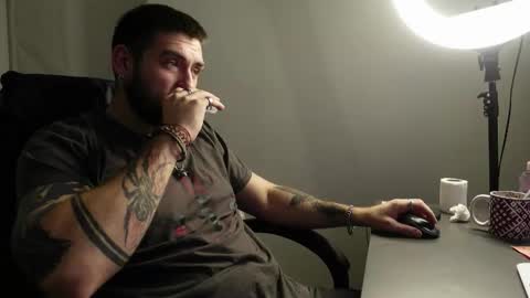 MIKE PLATANO online show from November 11, 8:03 pm