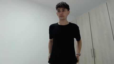 Mikebelf4 online show from March 7, 7:16 pm