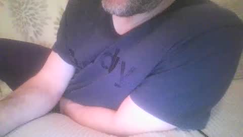 mikehockishuge9 online show from May 1, 11:40 pm