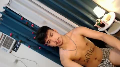 mikel_masterbater online show from March 25, 2:43 pm