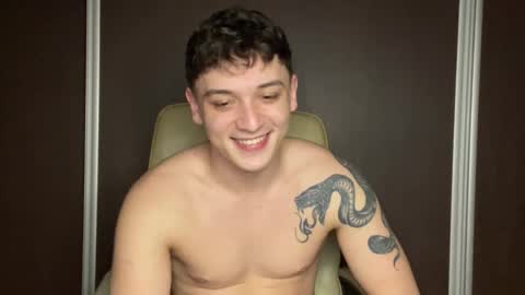 MikeLaur online show from March 3, 7:56 pm