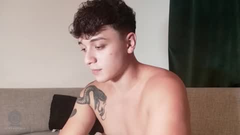 MikeLaur online show from September 25, 6:40 pm