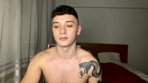 MikeLaur online show from December 4, 6:17 pm