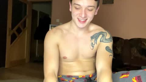 MikeLaur online show from January 19, 6:32 pm