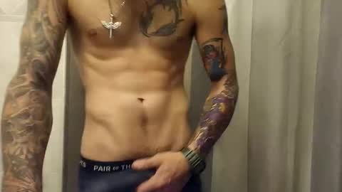 mikesbigcock4u online show from April 2, 7:16 am