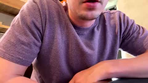 mikeydubs10 online show from April 13, 6:52 pm