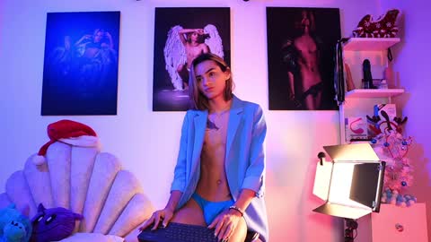 mikeymorningstar online show from December 16, 7:54 pm