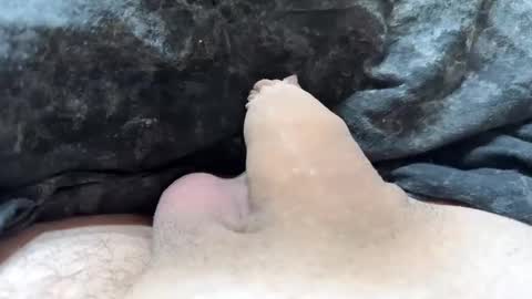 mikke332 online show from December 18, 9:00 pm