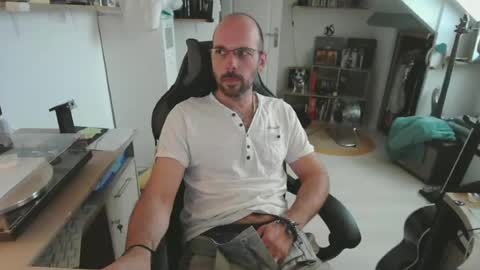 mikmik91 online show from July 30, 10:36 am