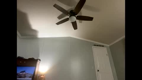 milf_hunter2222 online show from November 19, 10:59 am