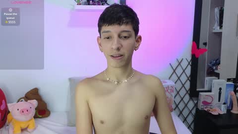 H A R O L D online show from February 8, 3:30 am