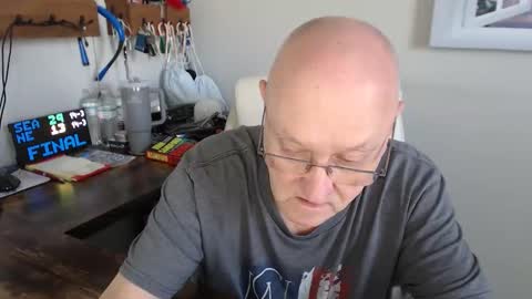 millenium0129 online show from March 12, 6:48 pm