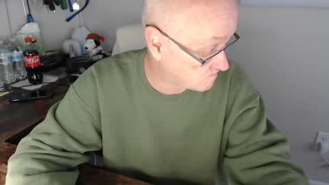 millenium0129 online show from December 20, 2:49 pm