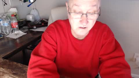 millenium0129 online show from December 3, 1:39 am