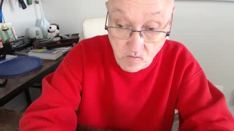 millenium0129 online show from March 5, 5:39 pm