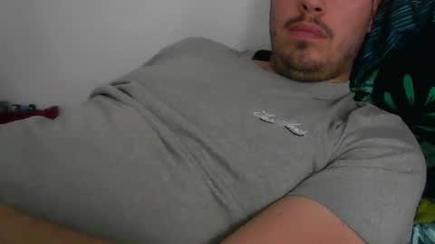 milowww1601 online show from December 28, 12:57 pm