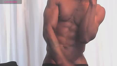 Miltonn online show from January 30, 7:59 pm