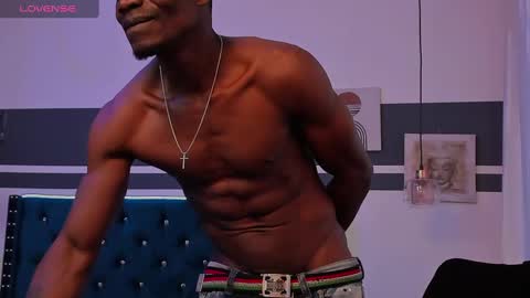 Miltonn online show from December 16, 8:26 pm