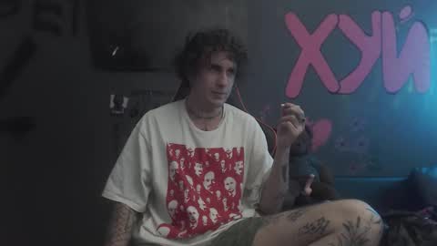 Max online show from September 23, 5:56 pm