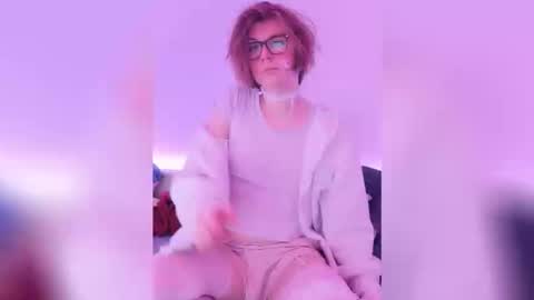 Minx online show from April 1, 10:18 pm