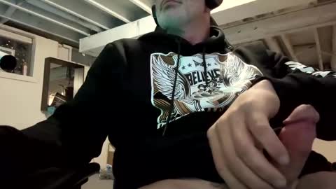 Snapshot of mister_bigg_dick chatting on December 26, 5:47 am AJ online show from December 26, 5:47 am