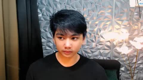 SAINT SACHI  will make your day  online show from December 13, 12:53 am