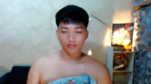 SAINT SACHI  will make your day  online show from April 11, 7:45 am