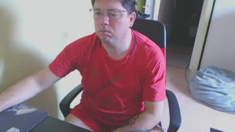 Snapshot of mistercoeur1 chatting on February 22, 9:01 am mistercoeur online show from February 22, 9:01 am