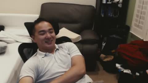 Eric online show from August 9, 3:23 am