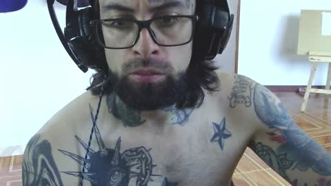     online show from March 6, 6:49 pm