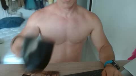 Onlyfans  online show from May 4, 3:03 pm