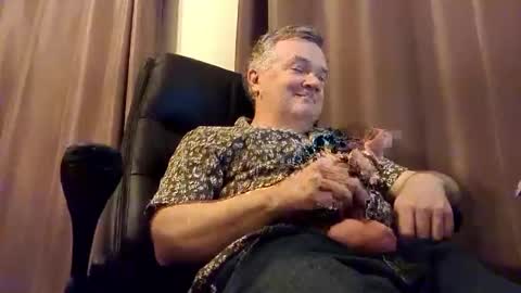 mitchoxxford online show from February 4, 12:00 pm