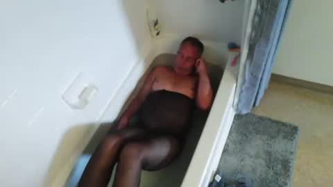 mjeffrey460699861 online show from March 17, 6:43 pm