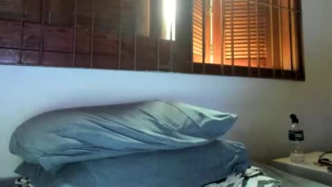 DigBreed online show from January 2, 10:11 pm