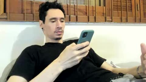 DigBreed online show from February 15, 12:27 am