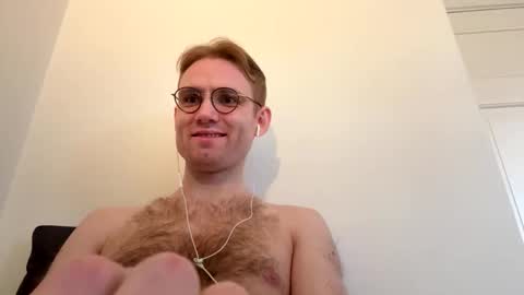 molliter online show from October 25, 3:14 pm