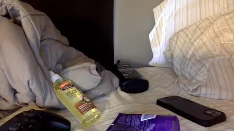 moneymitch2 online show from March 6, 5:54 pm