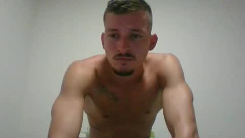monito_hot17 online show from February 2, 5:10 pm