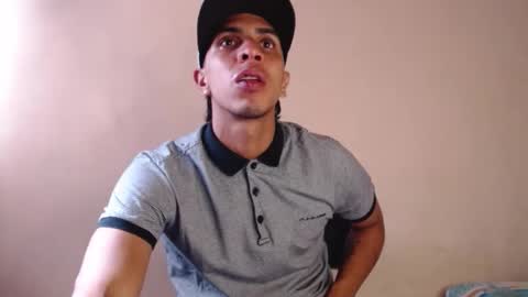 Snapshot of monkey_uchiha77 chatting on October 13, 7:31 pm simon dice online show from October 13, 7:31 pm