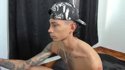 monkeyd_66 online show from September 14, 4:31 pm