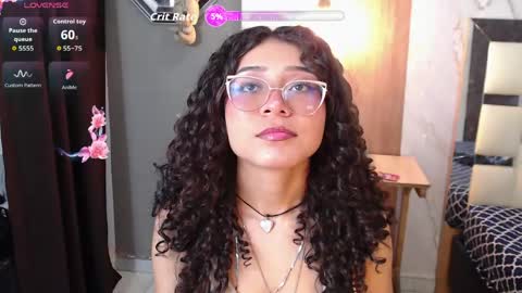 moon_and_fire_ online show from June 7, 2:51 am