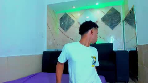 Danny online show from March 16, 4:08 am