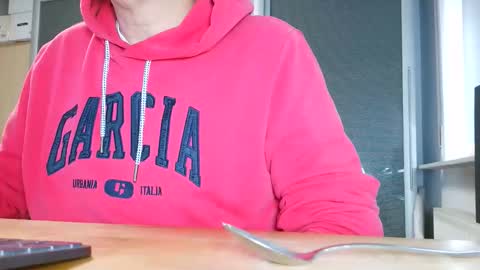 Morris online show from October 21, 11:02 am