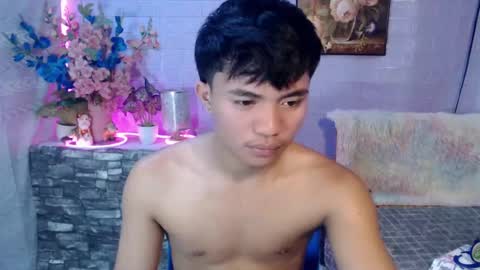 mostwantedtwink online show from July 15, 12:23 pm