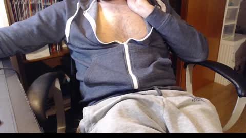 Snapshot of mpmimp chatting on February 25, 6:20 pm mpmimp online show from February 25, 6:20 pm