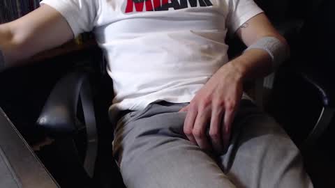 Snapshot of mpmimp chatting on January 14, 8:37 pm mpmimp online show from January 14, 8:37 pm