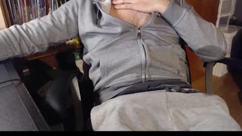 Snapshot of mpmimp chatting on March 1, 5:38 pm mpmimp online show from March 1, 5:38 pm